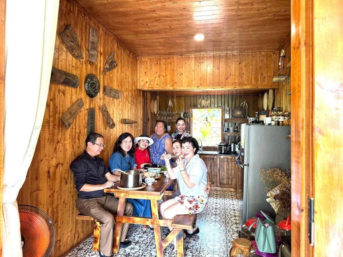 Dugiang Homestay Buôn Ma Thuột Extérieur photo