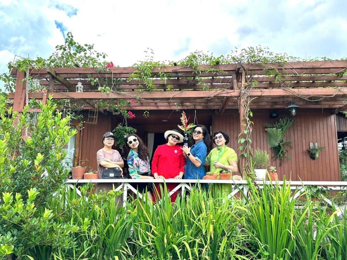 Dugiang Homestay Buôn Ma Thuột Extérieur photo