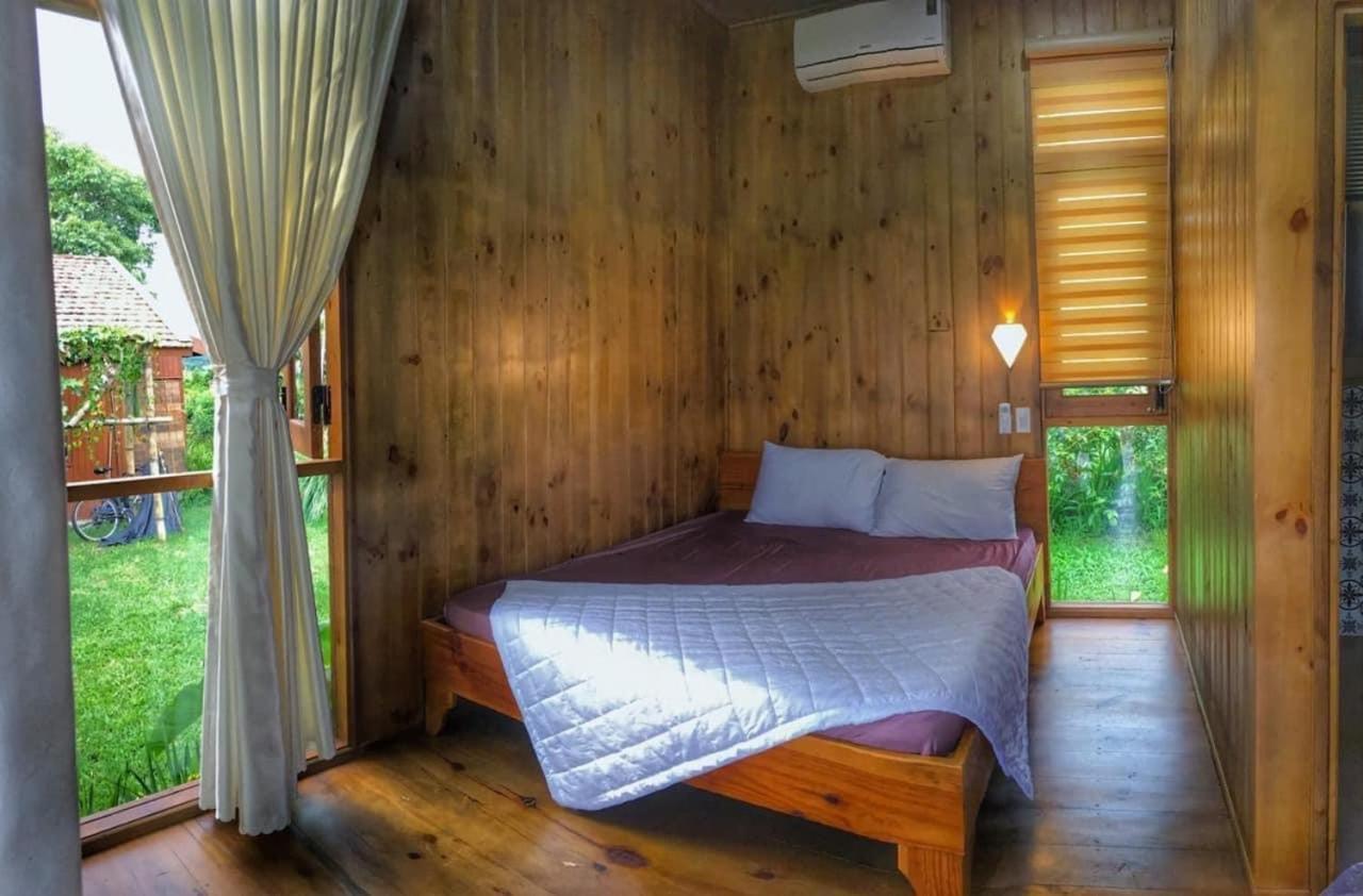 Dugiang Homestay Buôn Ma Thuột Extérieur photo