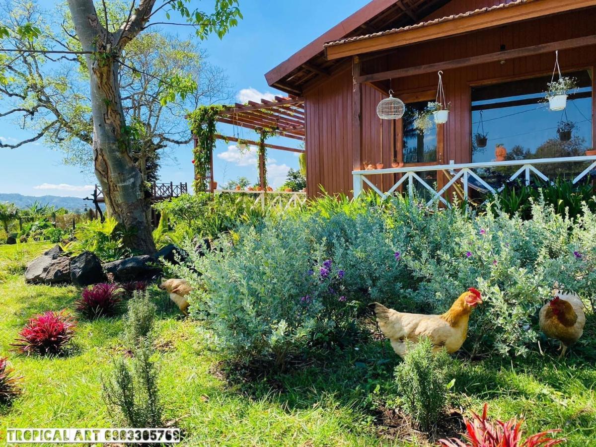 Dugiang Homestay Buôn Ma Thuột Extérieur photo