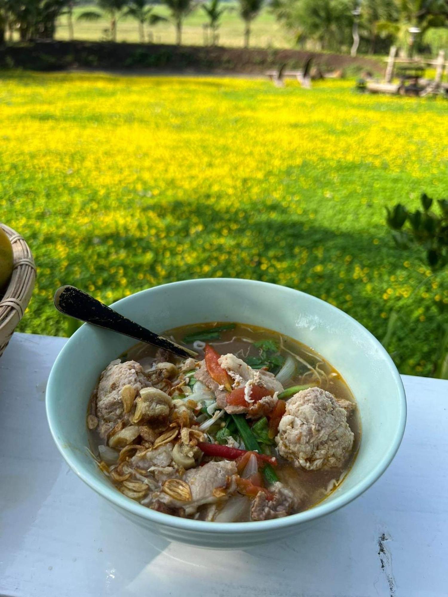 Dugiang Homestay Buôn Ma Thuột Extérieur photo