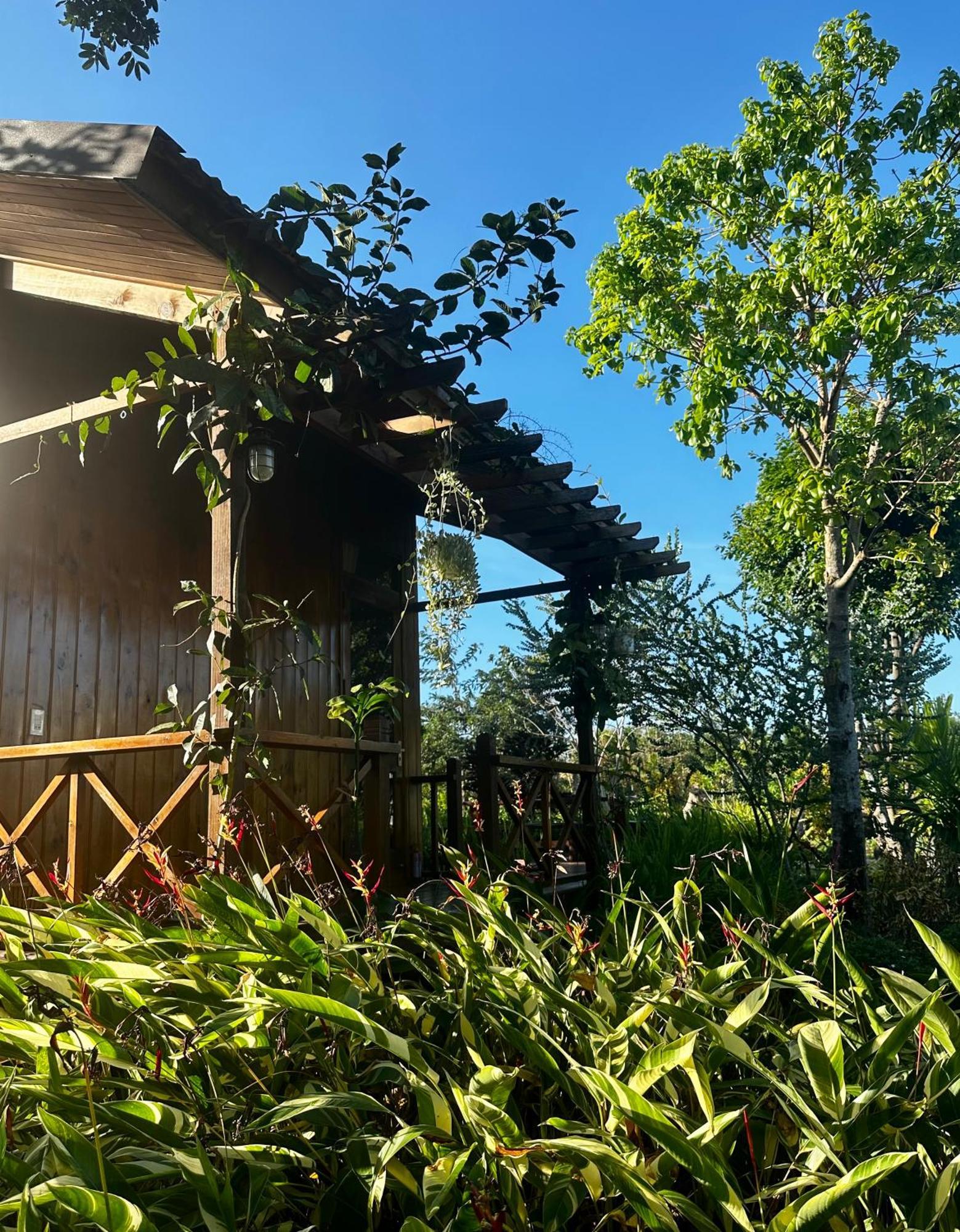Dugiang Homestay Buôn Ma Thuột Extérieur photo